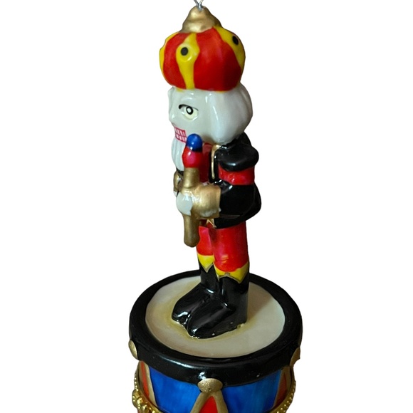 Nutcracker Trinket Box Ornament Ceramic and Enamel - Picture 4 of 9